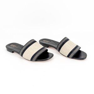 Gucci Jane Black White Embroidered Logo Slide Mule Sandals Size 39 US 9 Women's
